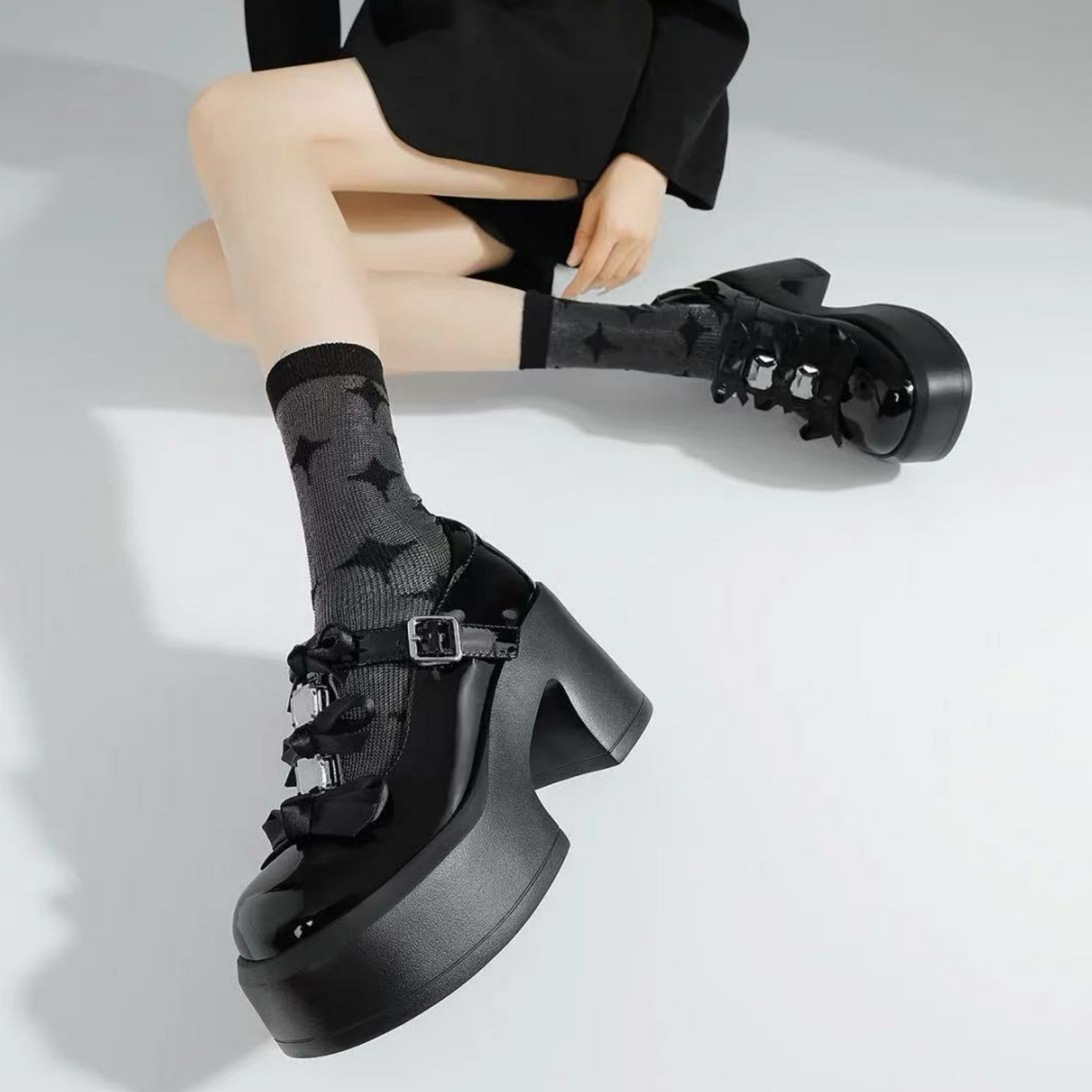 The Amelia - Black