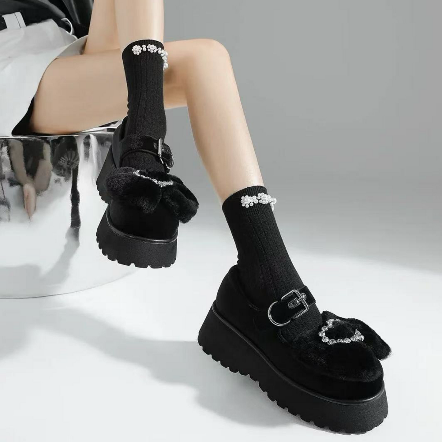 The Bella - Black