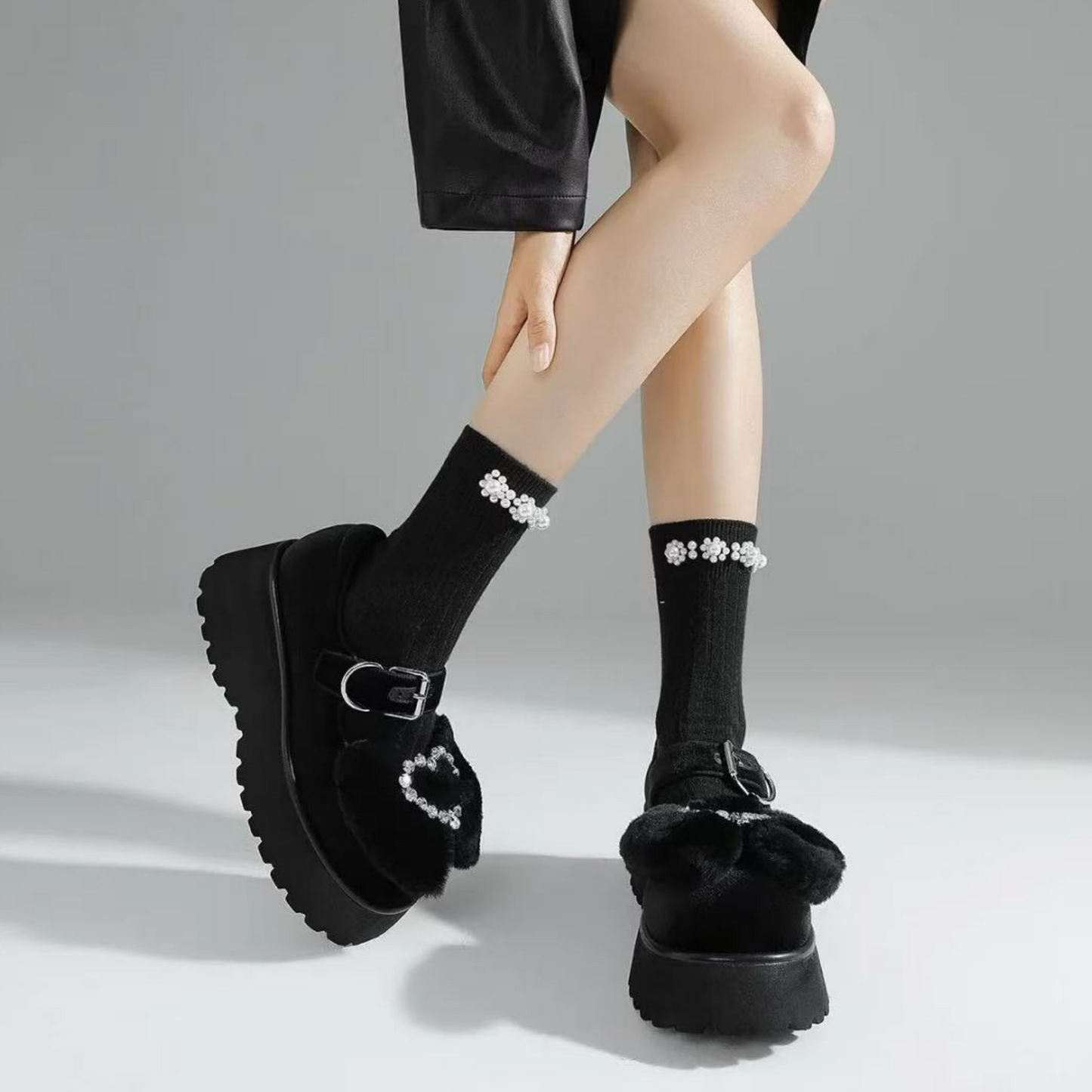 The Bella - Black