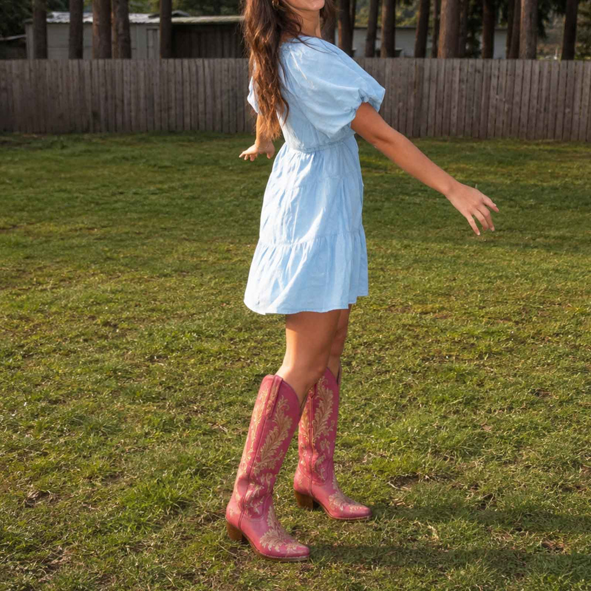 The Sibyl - Pink