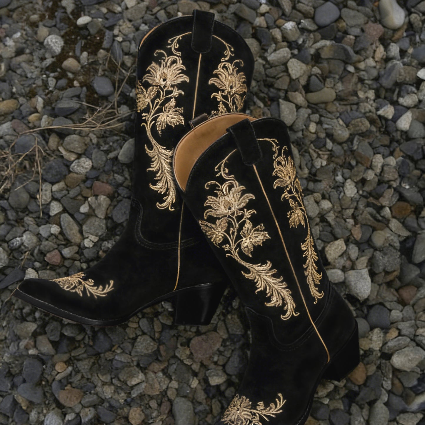 The Bonnie - Black